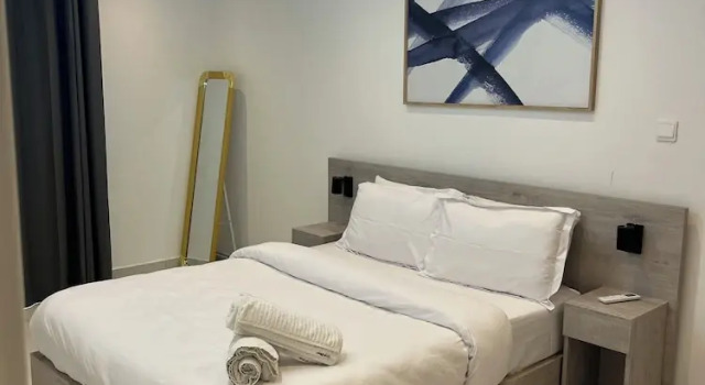 Апартаменты Standard с 2 комнатами с балконом Tripview luxury Apartments at Loxwood