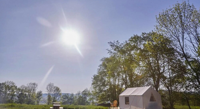 Tentrr - Maggie's Meadow, Rezervați Apartament Lake Huntington 