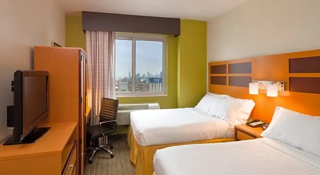Двухместный номер Standard с видом на город Holiday Inn Express - Times Square by IHG
