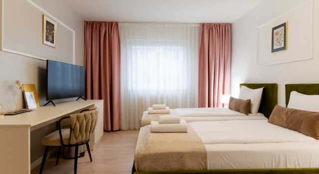 Двухместный номер Standard с видом на парк Hotel Royal Plaza