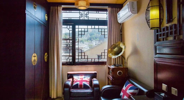 Tengchong Heshun Qishe Inn, Rezervasyon Otel Tengchong Yunnan