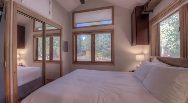 Perfect Getaway Cabin w/ Nearby Hike/bike Trails