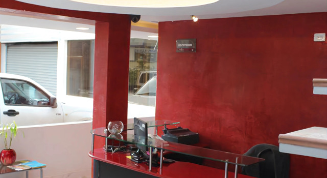 Hotel Saint Thomas, Забронировать Отель Отели Кито 3 звезды, рядом с Del Arbolito Park, 3*