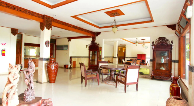 Wisma Joglo Hotel