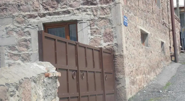 Guesthause 2 Steps, Prenota Hotel Hotel a Mtkheta-Mtianeti con parcheggio, Parcheggio