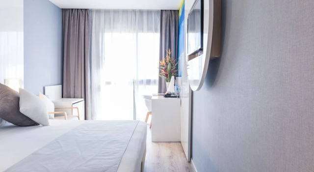 Номер Comfort AZ Hotel Vague d’Or
