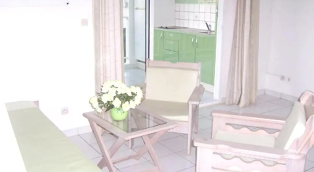 Studio in Anse D'arlet, With Furnished Balcony and Wifi - 4 km From th, Rezervasyon Daire Les Anses-d Arlet otoparklı oteller, Otopark