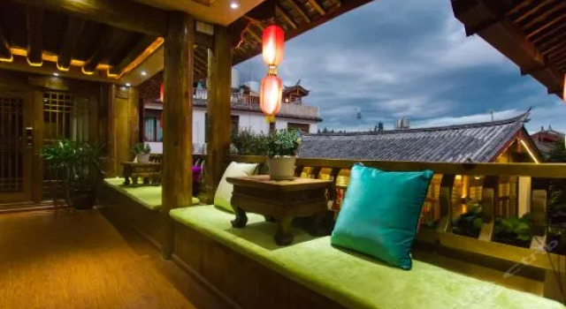 Lijiang Yi Lan Water Atrium Boutique Inn