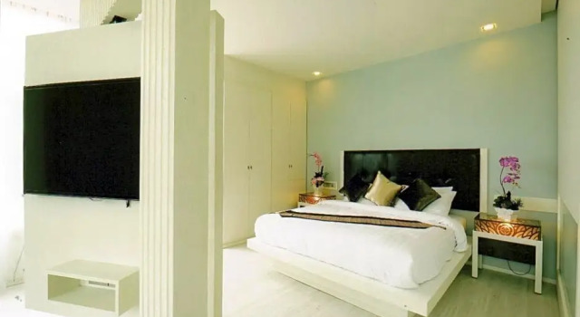 Номер Deluxe The Beverly Hills Hotel