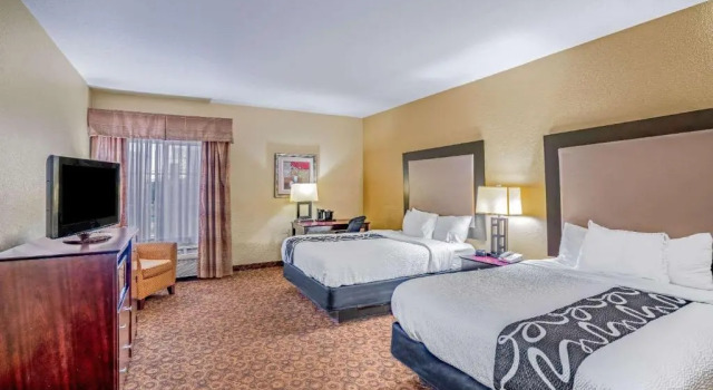 Четырёхместный номер Standard La Quinta by Wyndham Vicksburg