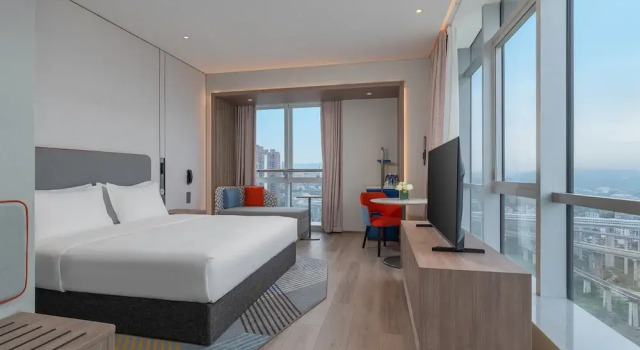 Двухместный номер Standard с видом на реку Holiday Inn Express Chongqing Liangjiang Yufu by IHG