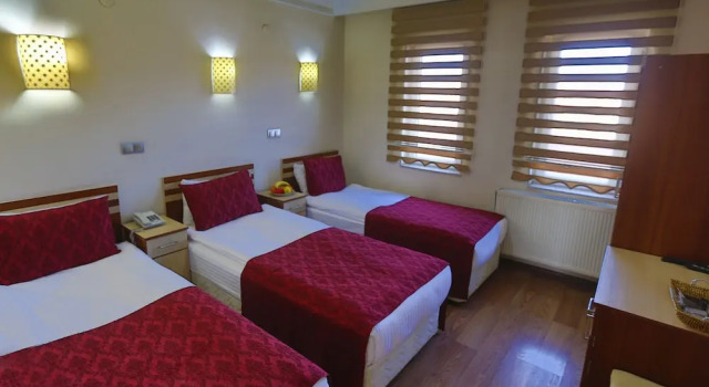 Трёхместный семейный номер Standard c 1 комнатой с видом на город Cappadocia Safir Hotel