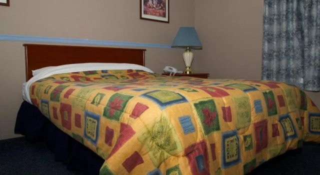 Valemount Hotel, Забронировать Отель Вейлмаунт Thompson Okanagan