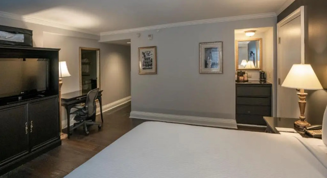 Номер Standard Bourbon Orleans Hotel