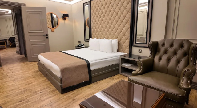 Полулюкс Lala Grand Hotel