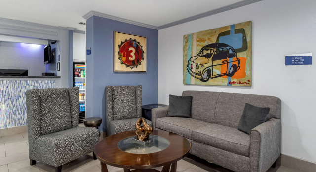Best Western Plus Orange County, Varaa Hotelli Vidor Houston