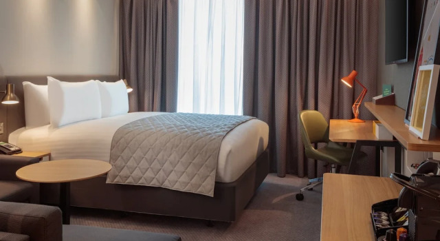 Двухместный номер Standard с красивым видом из окна Holiday Inn London Heathrow - Bath Road by IHG