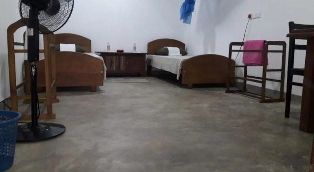 Кровать в общем номере Rooms 154/14