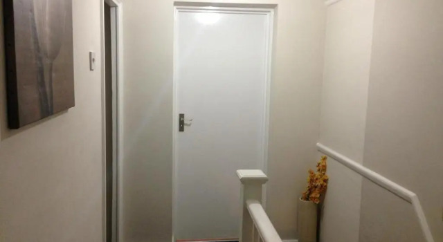 Одноместный номер Standard Apple House Guesthouse Heathrow Airport