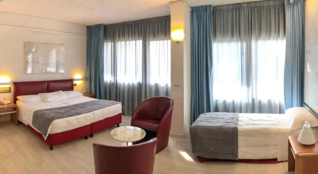 Номер Superior Albornoz Palace Hotel