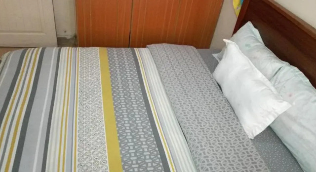 1 BD TRM Drive. WiFi & DSTV. Spacious & Quiet. Discrete location. Flowing Water & Reliable Power., Prenota Hotel Nairobi CBD Nairobi