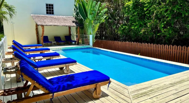 Коттедж Caribbean Sunrise Villa