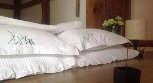 Ssamok Ssamok Hanok Guesthouse, Забронировать Отель Чонджу Чолла-Пукто, рядом с Конфуцианская школа хянгё в Чонджу