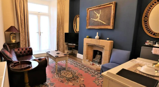 Suite Ascot House Hotel