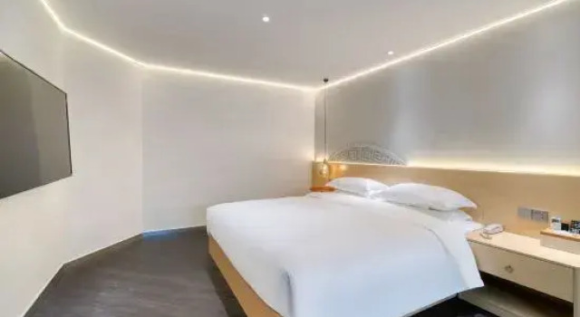 Люкс Tongbao Hotel(Zheda Jinzigang Sanba Metro Station Store)