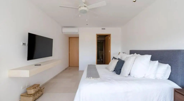 Brand new listing 2 BD with the best view in Cabo Solaria E 302, Забронировать Отель Отели Южной Нижней Калифорнии с парковкой, Парковка
