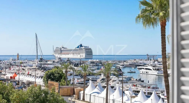 Апартаменты Croisette Luxury Waterfront