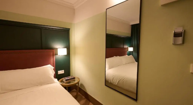 Номер Standard Honest Granada Hotel
