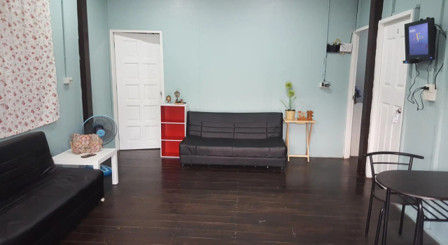 Mon Indy Guesthouse