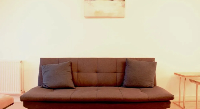 Modern 3 Bedroom Apartment Near City Airport
