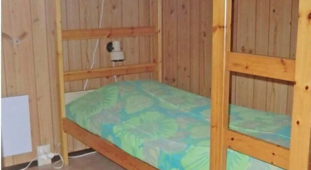 Amazing Home in Borgholm With 2 Bedrooms, Rezerwuj Hotel Hotele w Småland z parkingiem, Parking
