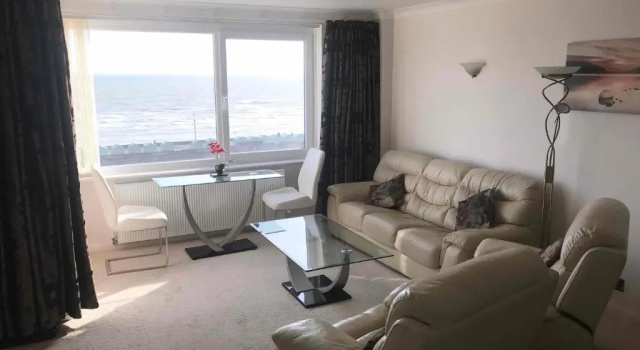 Апартаменты Hove Actually with spectacular sea views