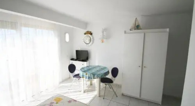 Estudio 7, Забронировать Отель Монроч-дел-Камп Таррагона, рядом с Cala dels Vienesos