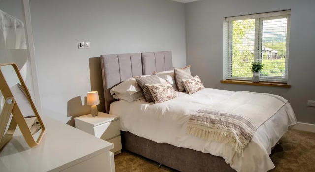 Kirkby Lonsdale Cottages-Ingleborough House, Забронировать Отель Киркби-Лонсдейл Камбрия, рядом с The Enchanted Chocolate Mine