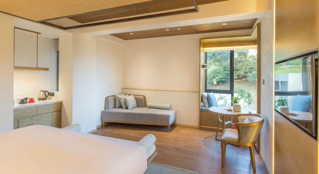 Двухместный номер Standard с видом на озеро The Sifang Hotel Nanjing, Autograph Collection