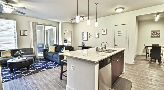 Двухместный номер Deluxe GA Living Suites - Knox District Uptown Dallas