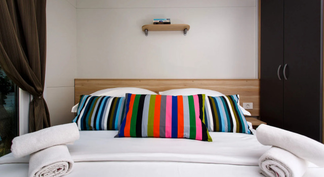 Waterman Beach Village, Varaa Huoneistohotelli Brac Island 