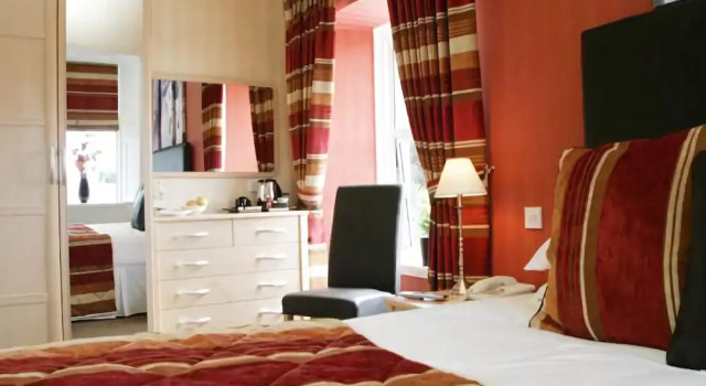 The Fox & Willow, Забронировать Отель Отели Эр 3 звезды, рядом с Rozelle Park, 3*