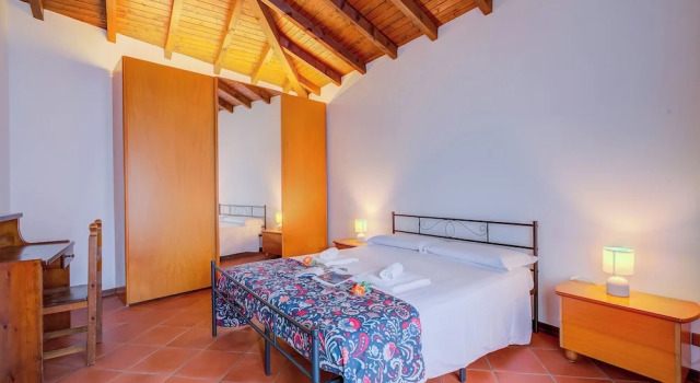 Al Vecchio Castello, Buchen Sie Ferienhaus Villen in Leggiuno, Villa