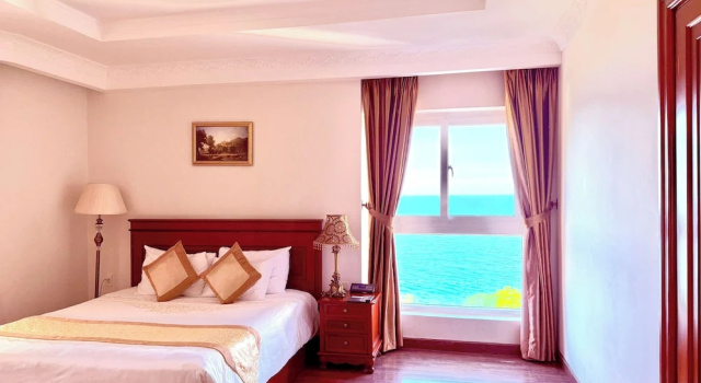 Двухместный номер Superior с видом на море Nha Trang Palace Hotel