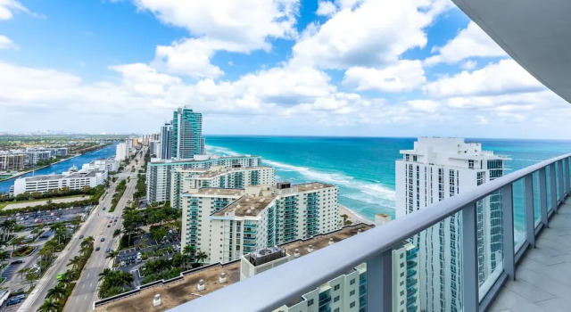 Номер Premium Tides in Hollywood Beach By My Miami Vacation
