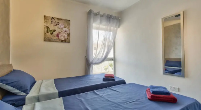 Central Suites, Book Hotel Qawra Malta