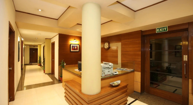 Capital O 36429 Hotel Broadway, Забронировать Отель Отели Chandigarh Region с завтраком, Завтраки
