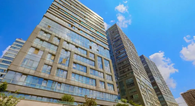 Business-friendly Res With Pool in Fikirtepe, Boek Hotel Kadıköy 