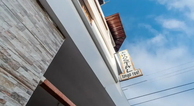 Hostal Tongo Reef