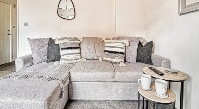 Host Stay Rose Cottage, Забронировать Дом для отпуска Виллы Вустер, рядом с Worcester Business School, Вилла